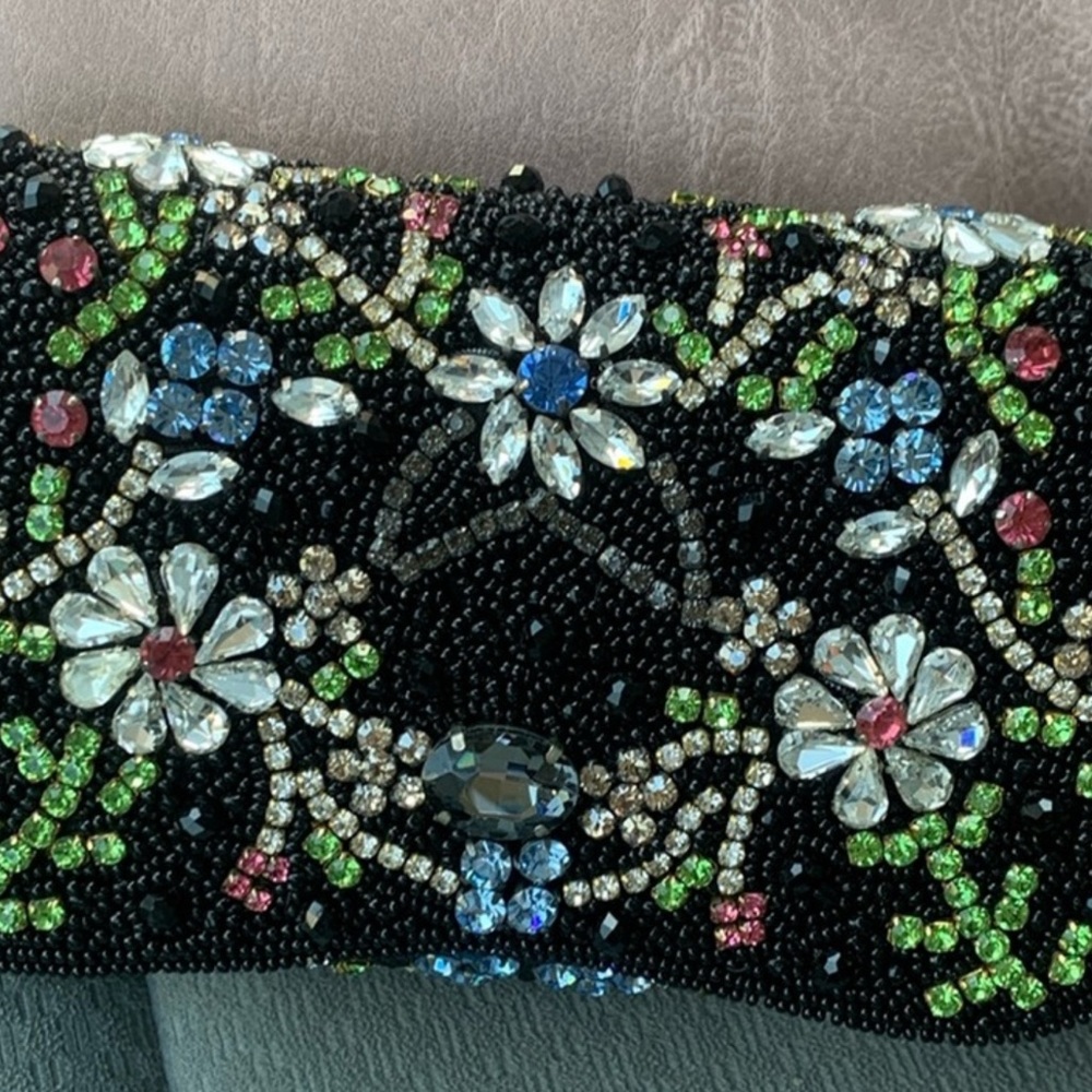 Mary Frances Beaded Evening Bag - Picture 9 of 16
